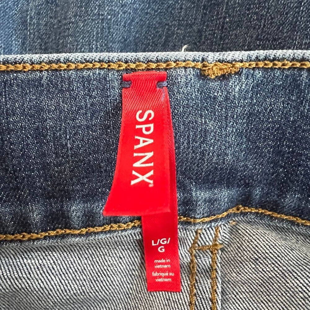 SPANX High Rise Cropped Wide Leg Jeans Medium Wash Size Large - Picture 9 of 11